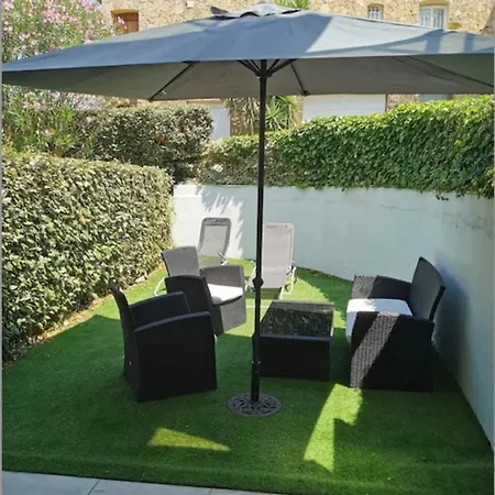 60m With Gardens With Pool Tennis *